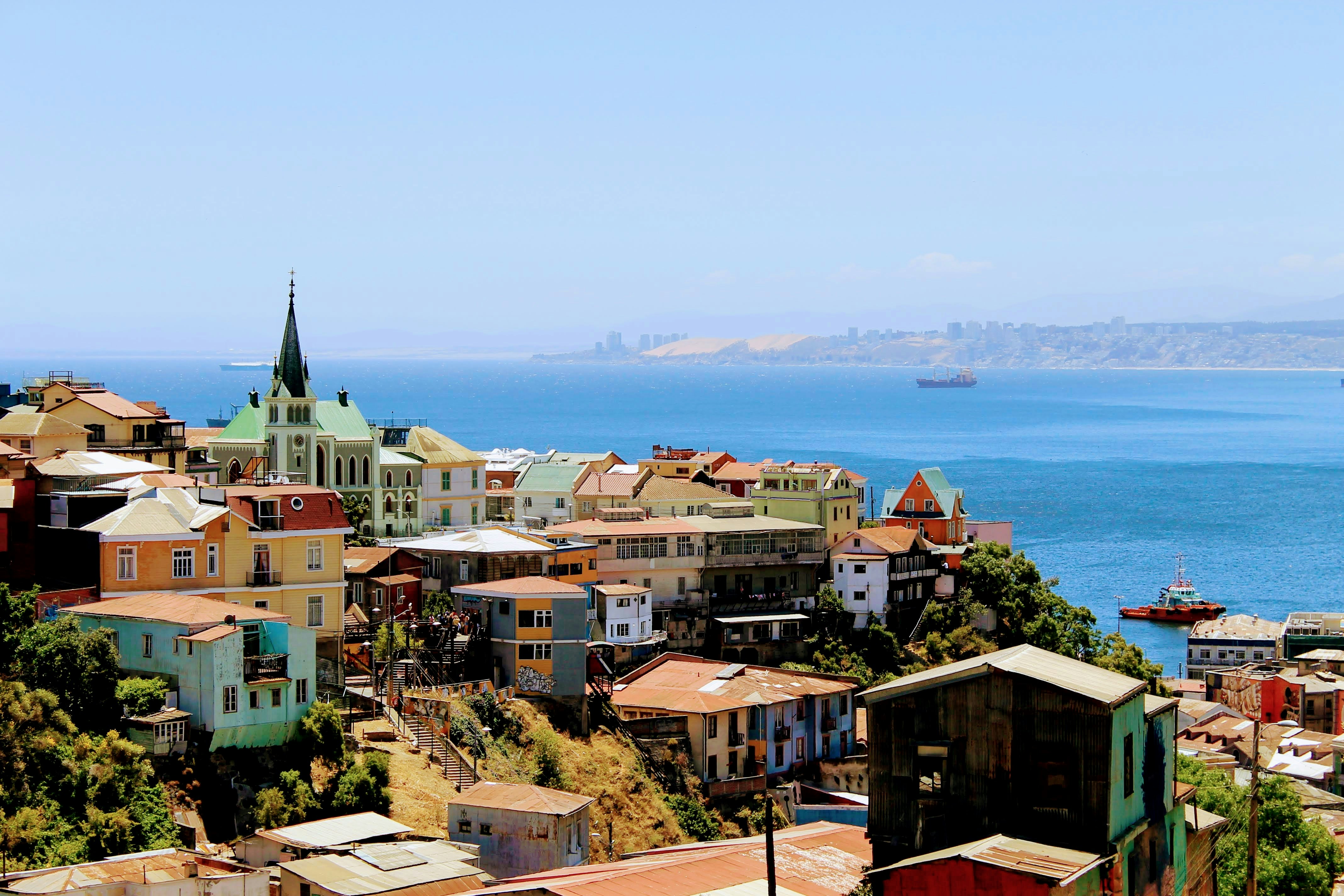 Valparaíso in 3 Days: Vertical Life in Colour