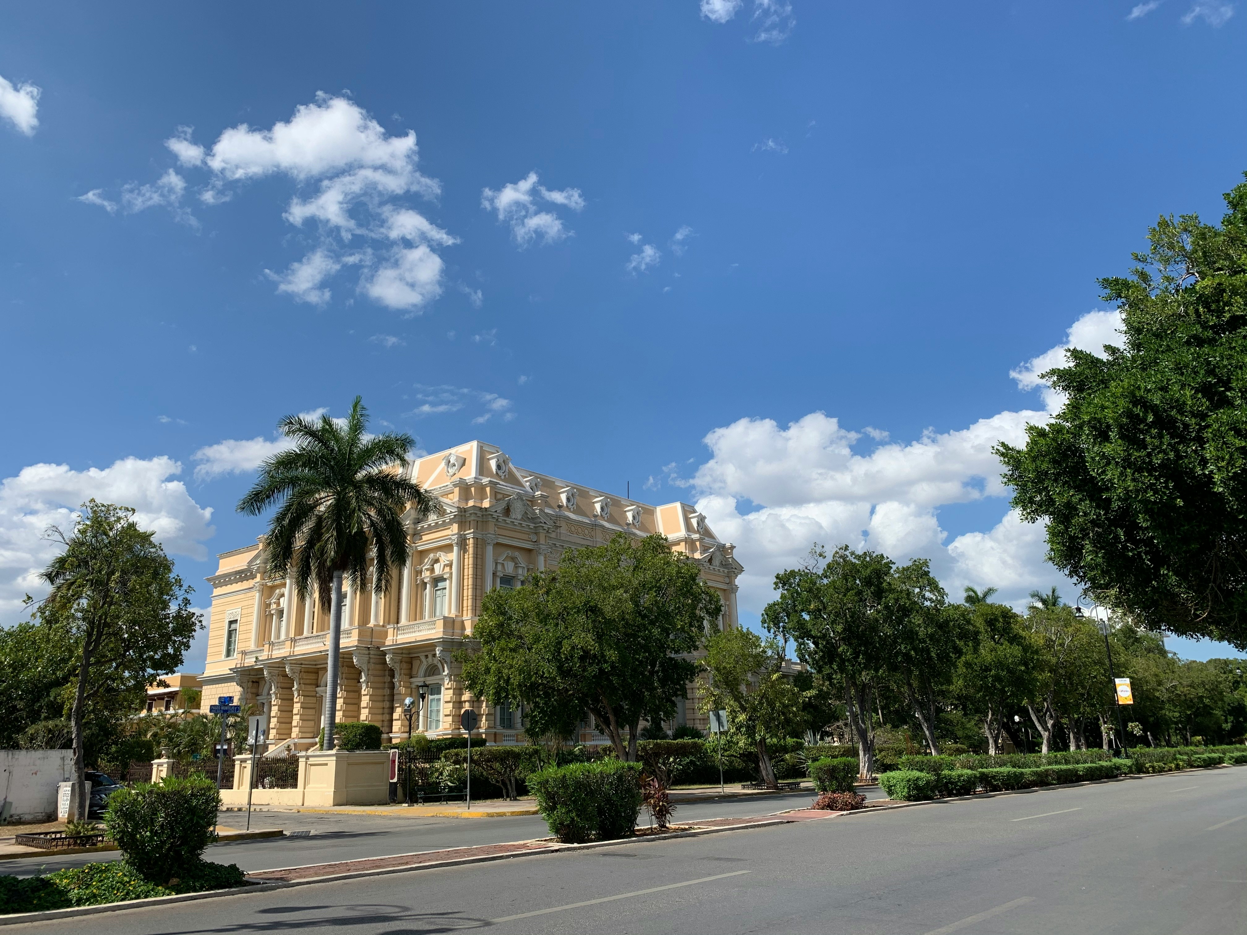 Mérida in 4 Days: Stone, Shade, and Maya Continuity